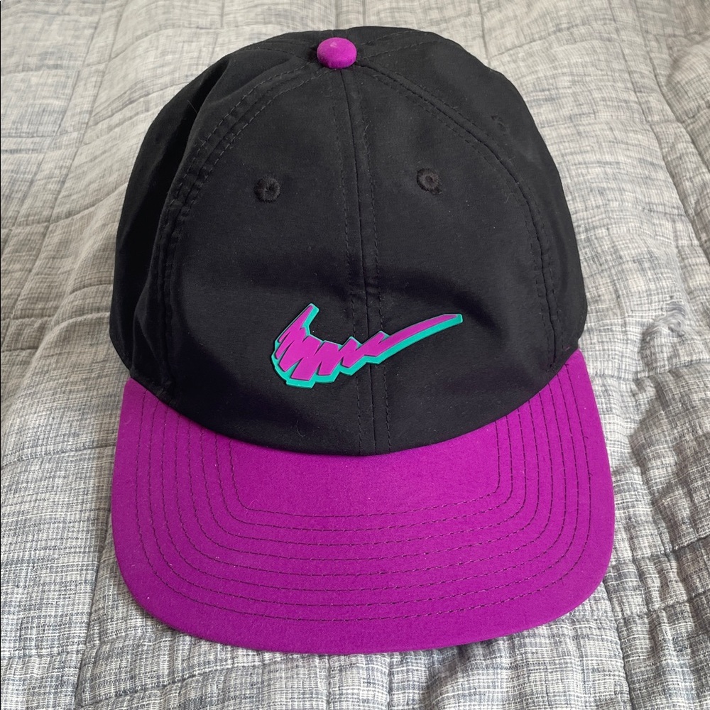 Nike Sb 90’s Colors Hat - Rare